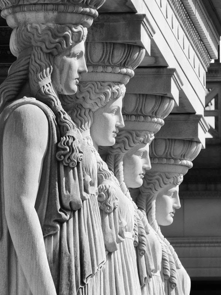 Classical sculpture photograph